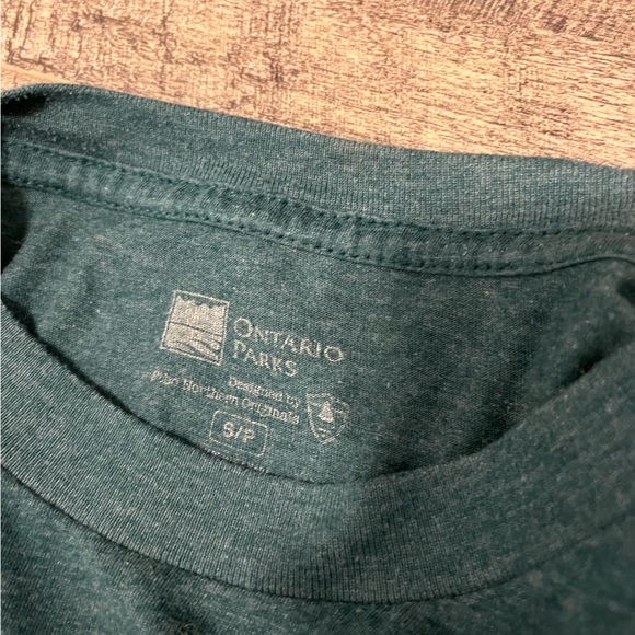 Green Ontario Parks Tee Women’s Small - Picture 3 of 3